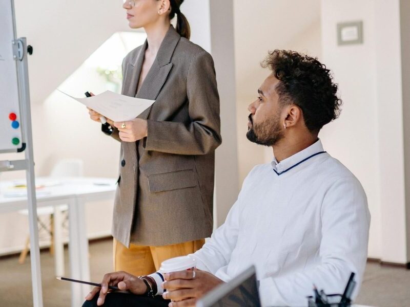 This article guides high-ticket closers through the essential lead generation and sales tools you need in 2026, from CRMs to automation, LinkedIn outreach, and...