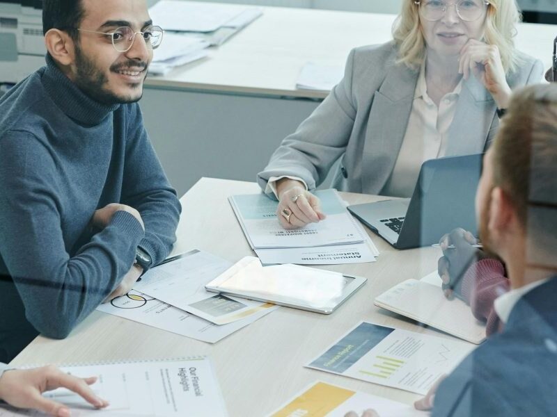 This article explains why alcohol sales representative jobs are an under‑recognized, high‑paying niche and lays out a practical roadmap for building a six‑figur...